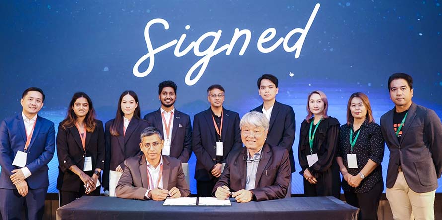 Distributor group picture