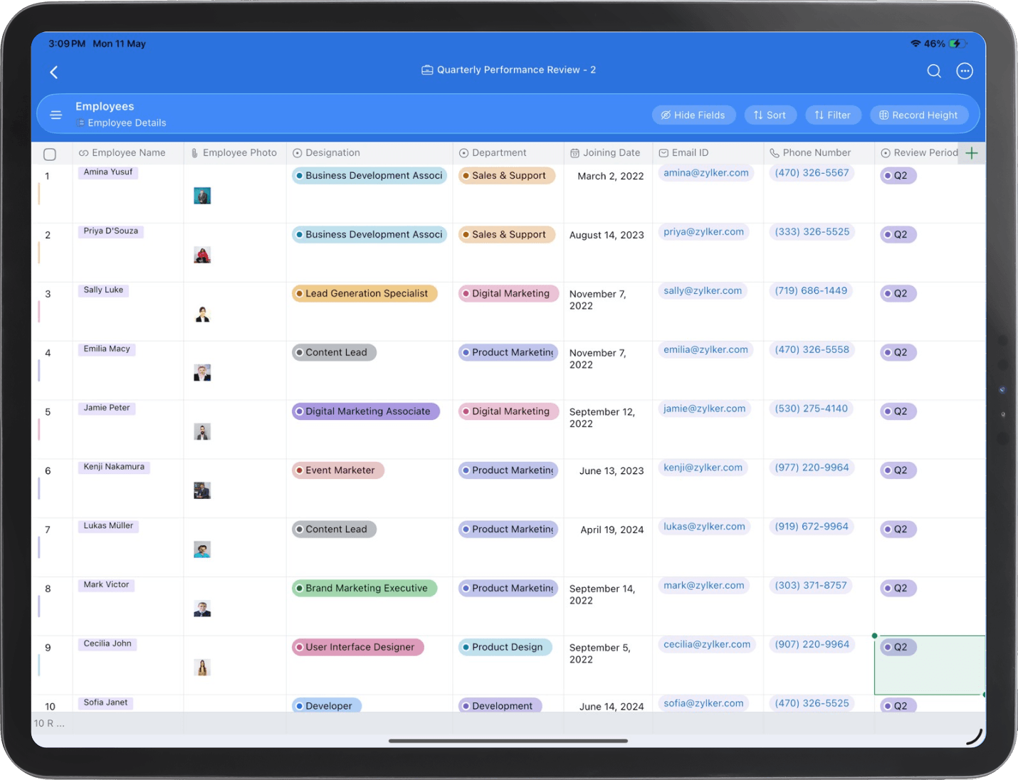 Zoho Tables on iPad