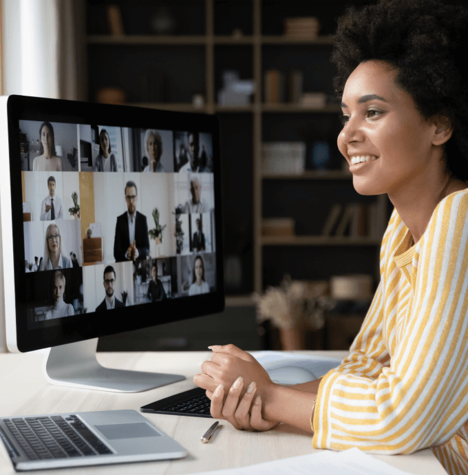 Broad audience connection through real-time webinar engagement
